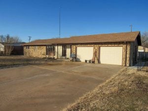 3/5 1,625 SQ. FT HOME * SHOP * INVESTMENT OPPORTUNITY * ENID OKLAHOMA